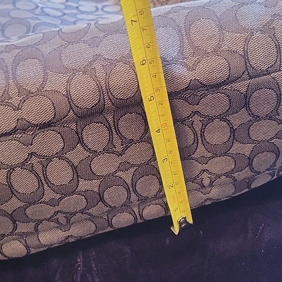 Coach large handbag silver hardware - Picture 8 of 14